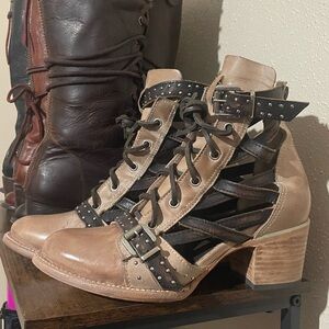 💜SOLD💜Freebird by Steven Cheyenne Ankle Boots